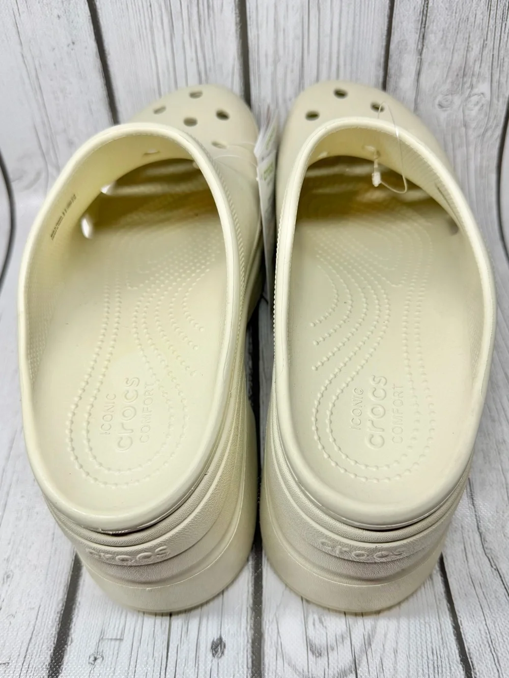 BRAND NEW Size 12 Crocs Siren Platform Clogs in Bone